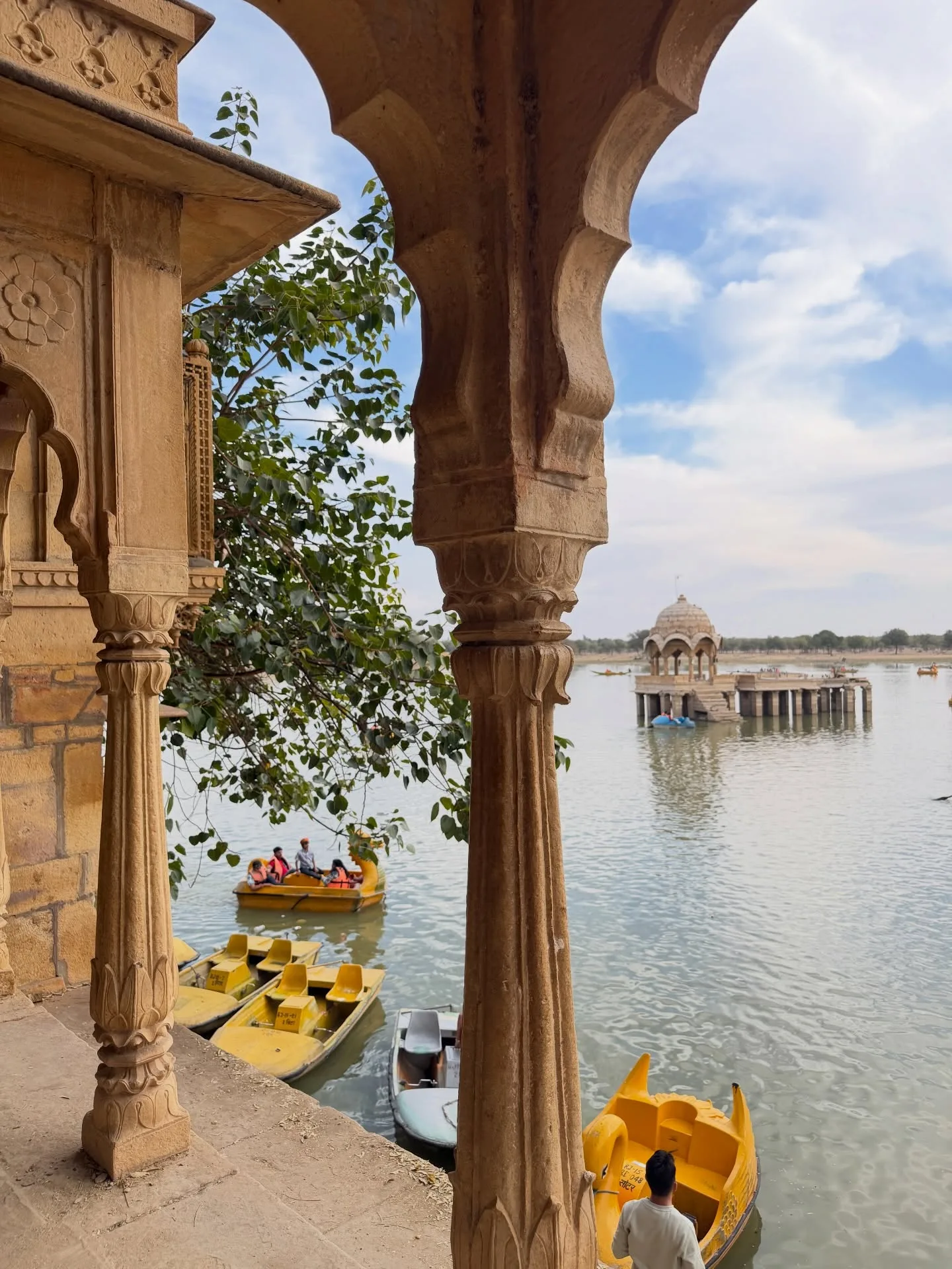 Reflective evening tranquility in Jaisalmer as twilight falls