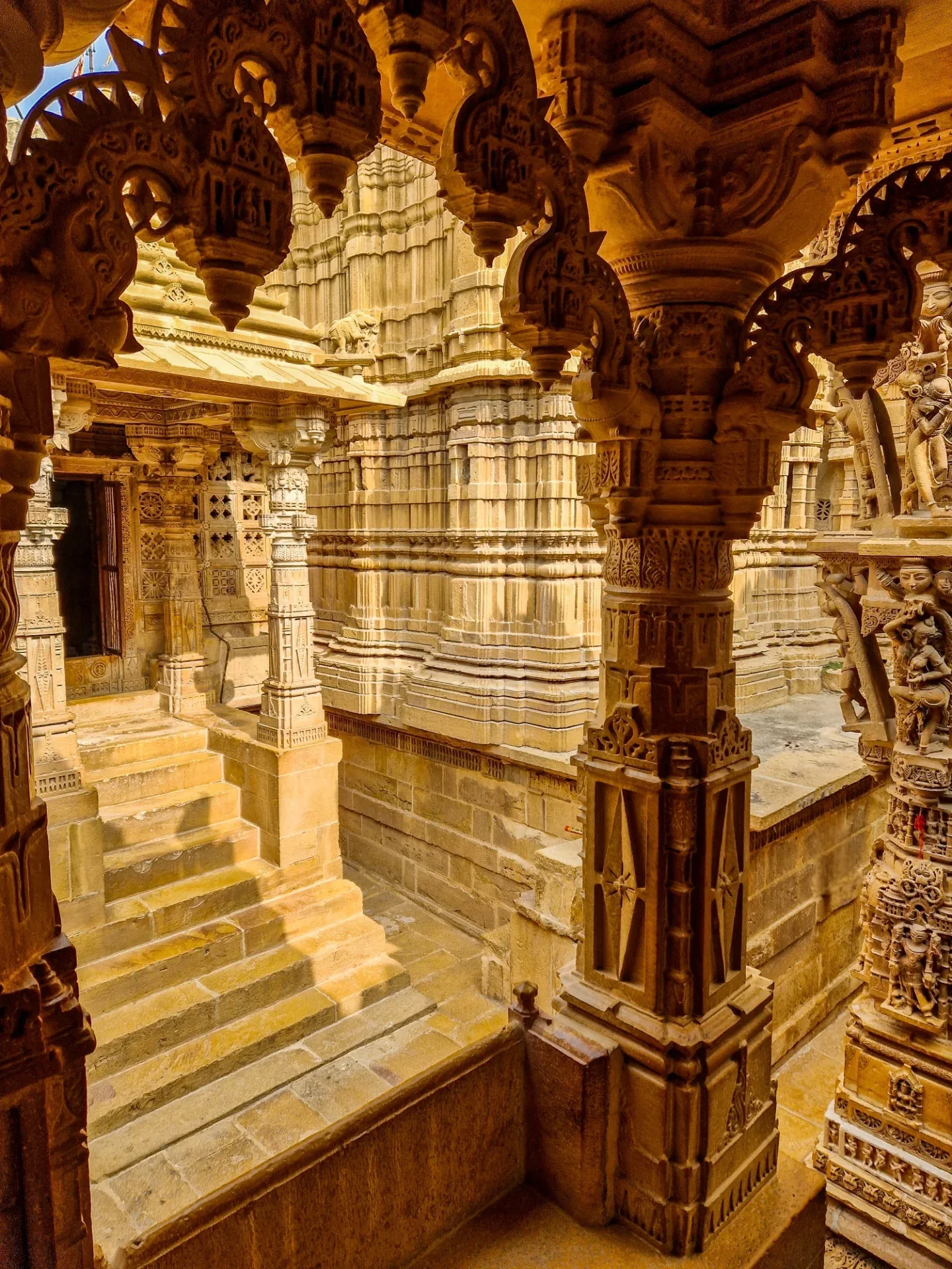 Illuminated golden fort walls of Jaisalmer after dark